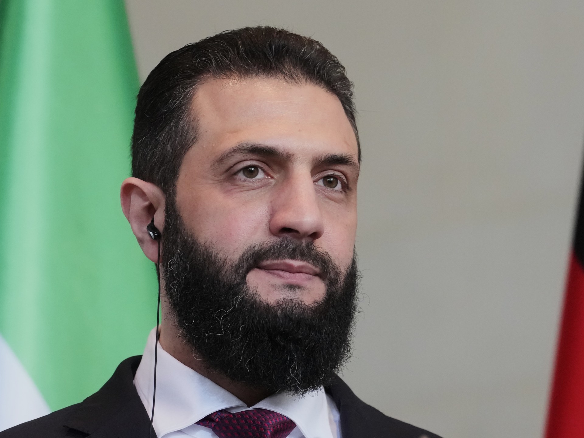 أحمد الشرع في لندن: تفاصيل زيارة تاريخية ترسم خارطة طريق لمستقبل سوريا الجديد