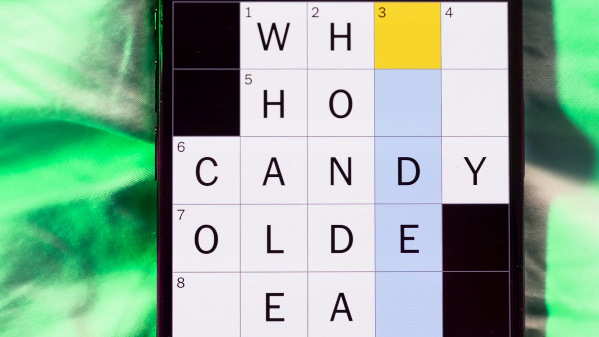 حلول لعبة الكلمات المتقاطعة “نيويورك تايمز ميني” (NYT Mini Crossword) ليوم السبت 28 مارس