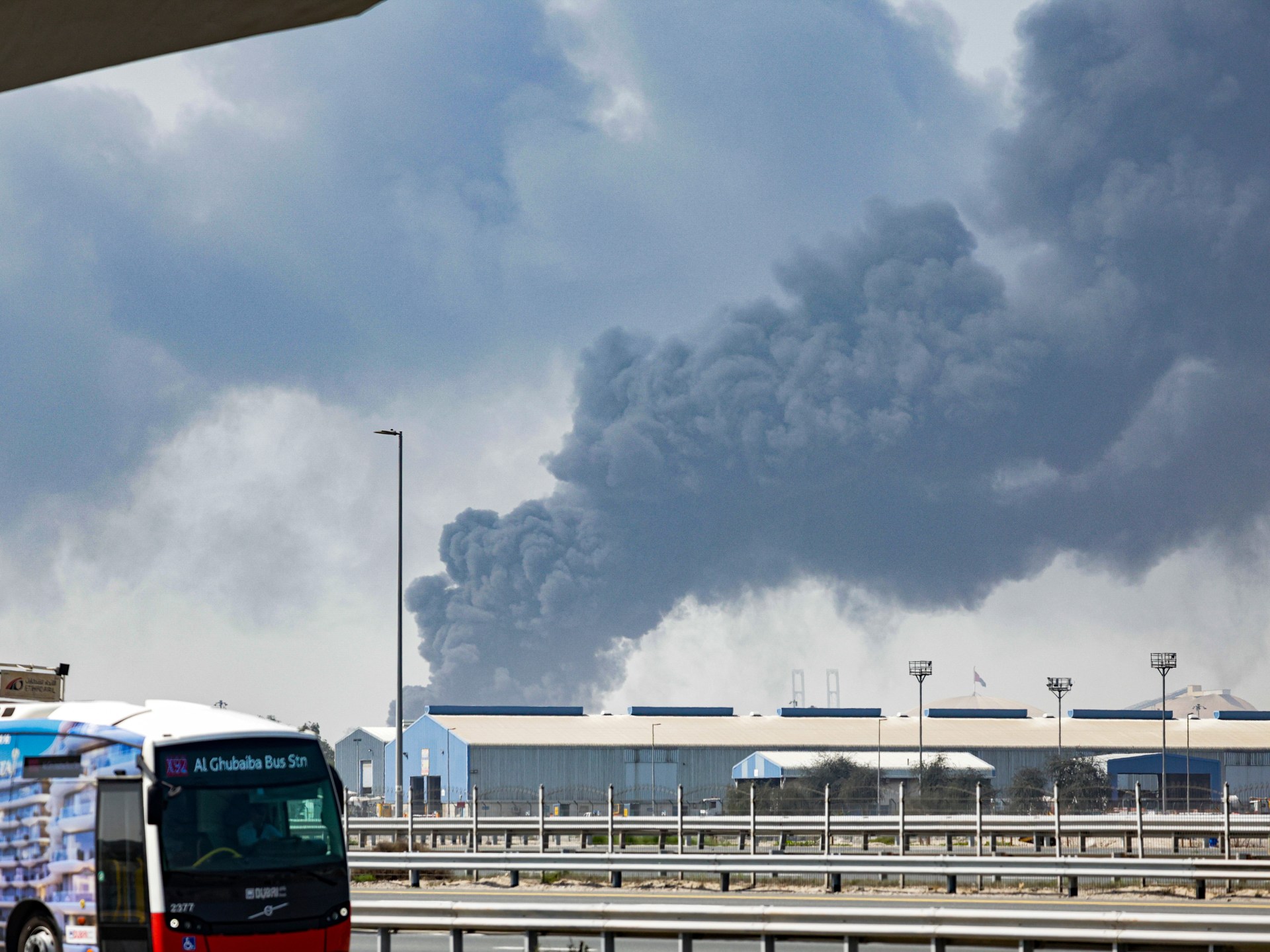 زلزال الطاقة: كيف تعيد التوترات الجيوسياسية رسم موازنات اقتصادات الخليج؟
