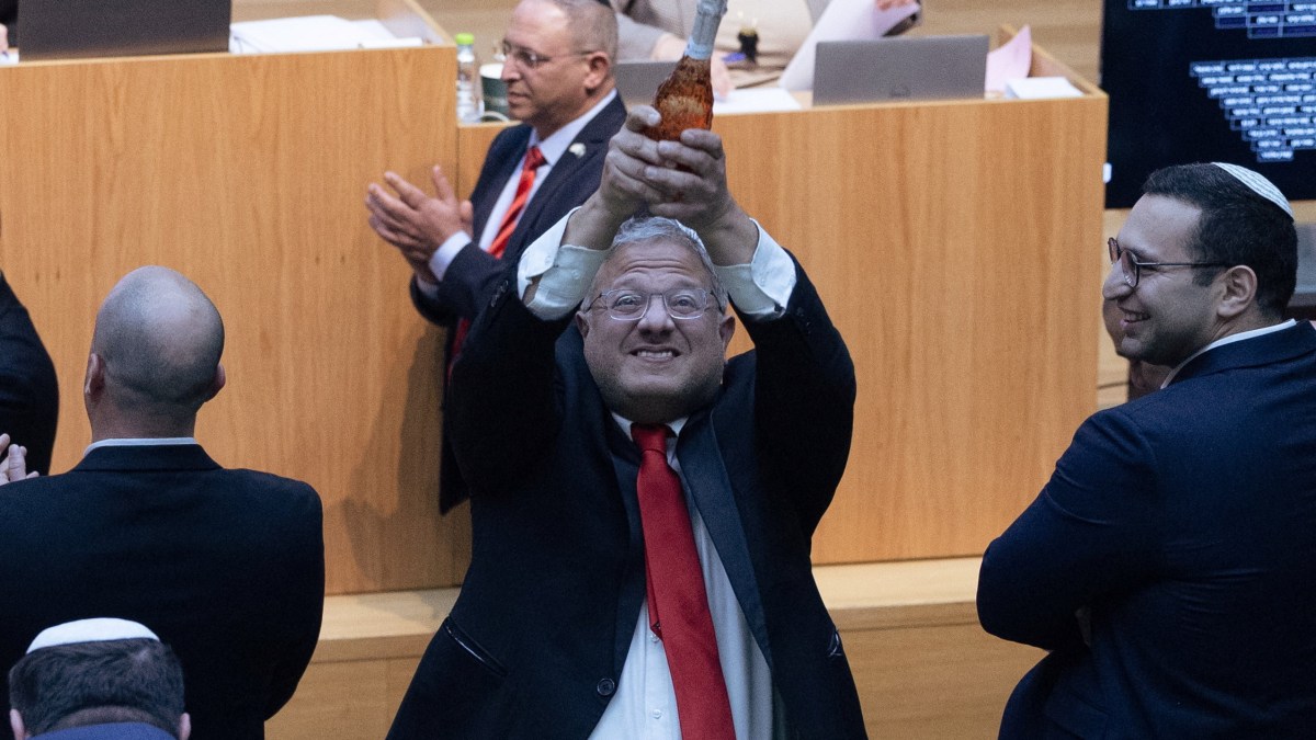 زلزال في الكنيست: إقرار قانون إعدام الأسرى الفلسطينيين بمشاركة نواب عرب.. من هم المصوتون؟