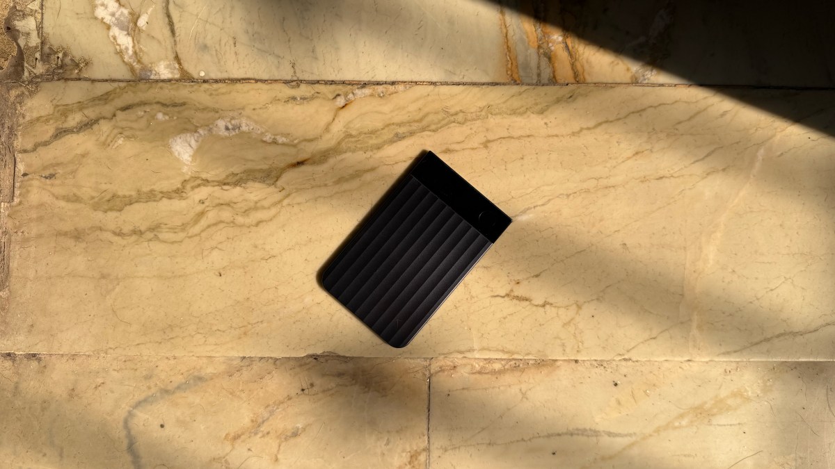 ما وراء التطبيقات: أفضل أجهزة تسجيل الملاحظات المدعومة بالذكاء الاصطناعي لأتمتة اجتماعاتك