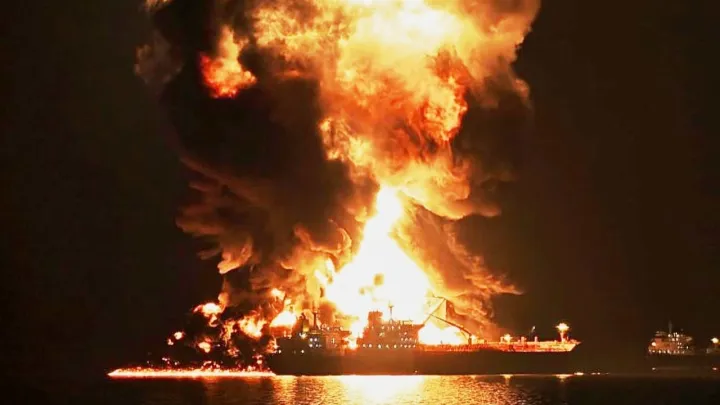 العراق.. إصابة 6 جنود فرنسيين في هجوم بمسيرة شمالاً وتحطم طائرة تزويد بالوقود أمريكية غرباً