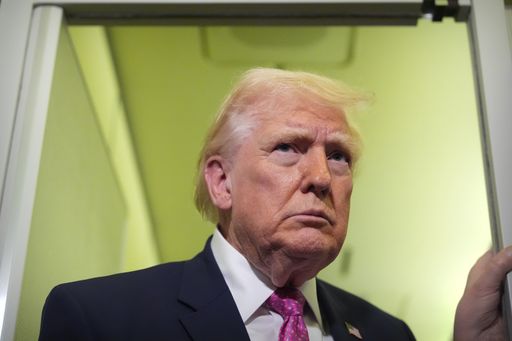 ترمب يتحدث عن استهداف 13 ألف موقع في إيران ويؤكد إمكانية إبرام صفقة سريعة