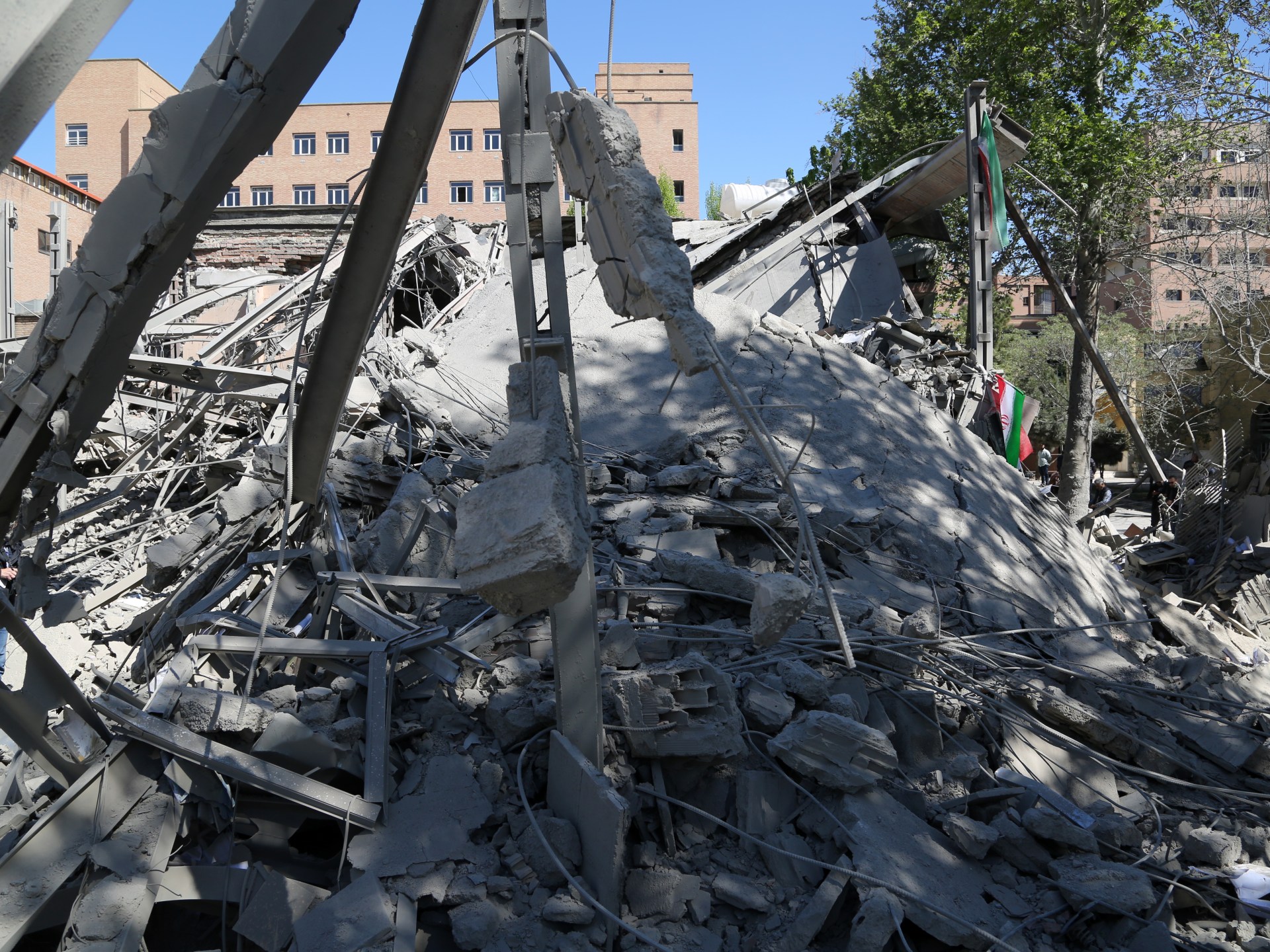 الحرب على غزة وإيران