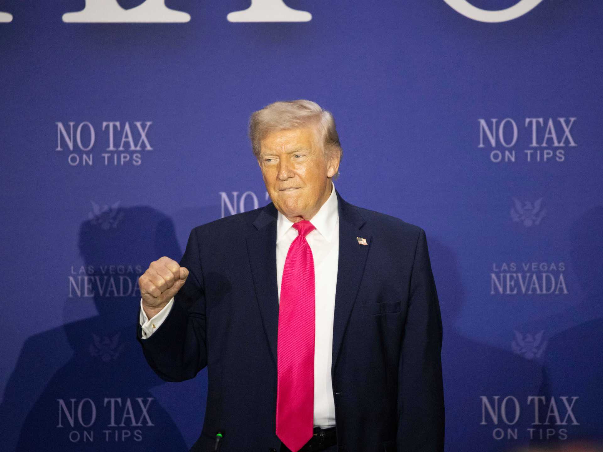 العلاقات الأمريكية الإيرانية: هل كان النصر حقيقة أم سراباً في مفازة السياسة؟