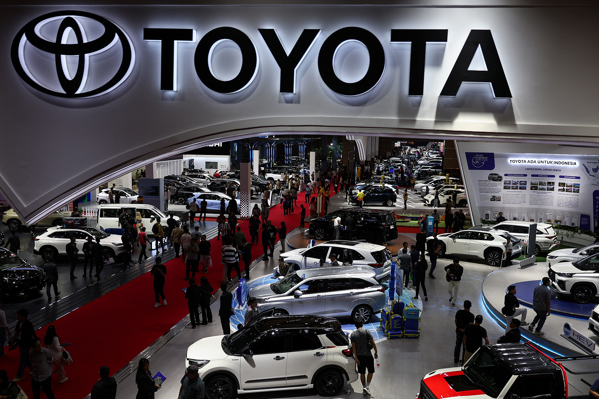 سوق السيارات 2026