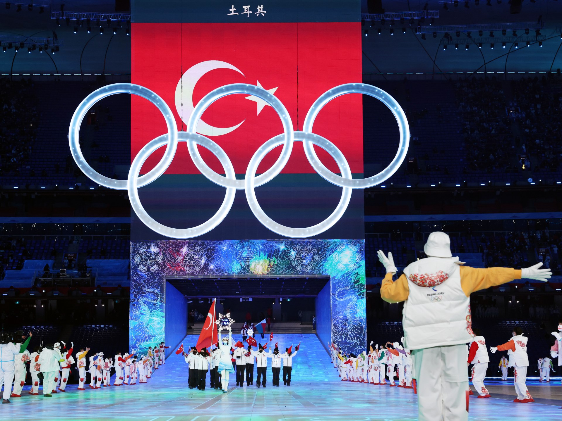 سيادة الميثاق فوق سطوة المال: لماذا رفض «أم الألعاب» طموحات تركيا في التجنيس؟