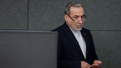 إيران تحذر من كارثة نووية في الخليج بعد استهداف محطة بوشهر النووية