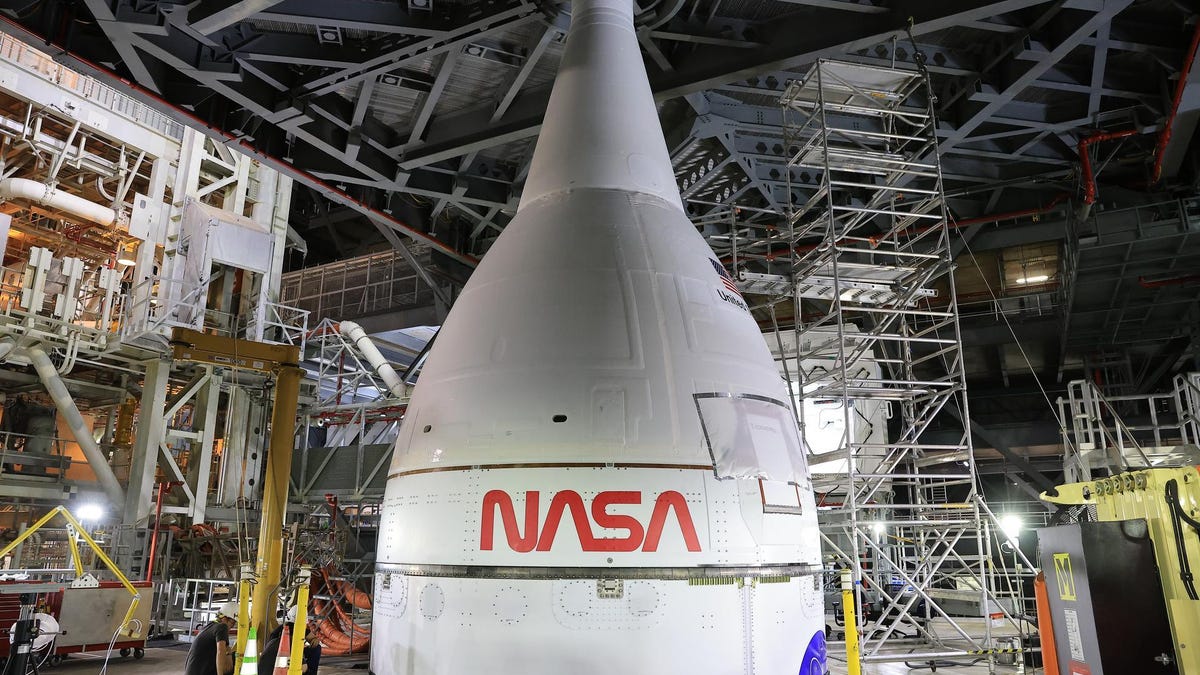 شاهد كواليس ناشيونال جيوغرافيك المثيرة من داخل مركبة “أوريون” لمهمة “أرتميس 2”