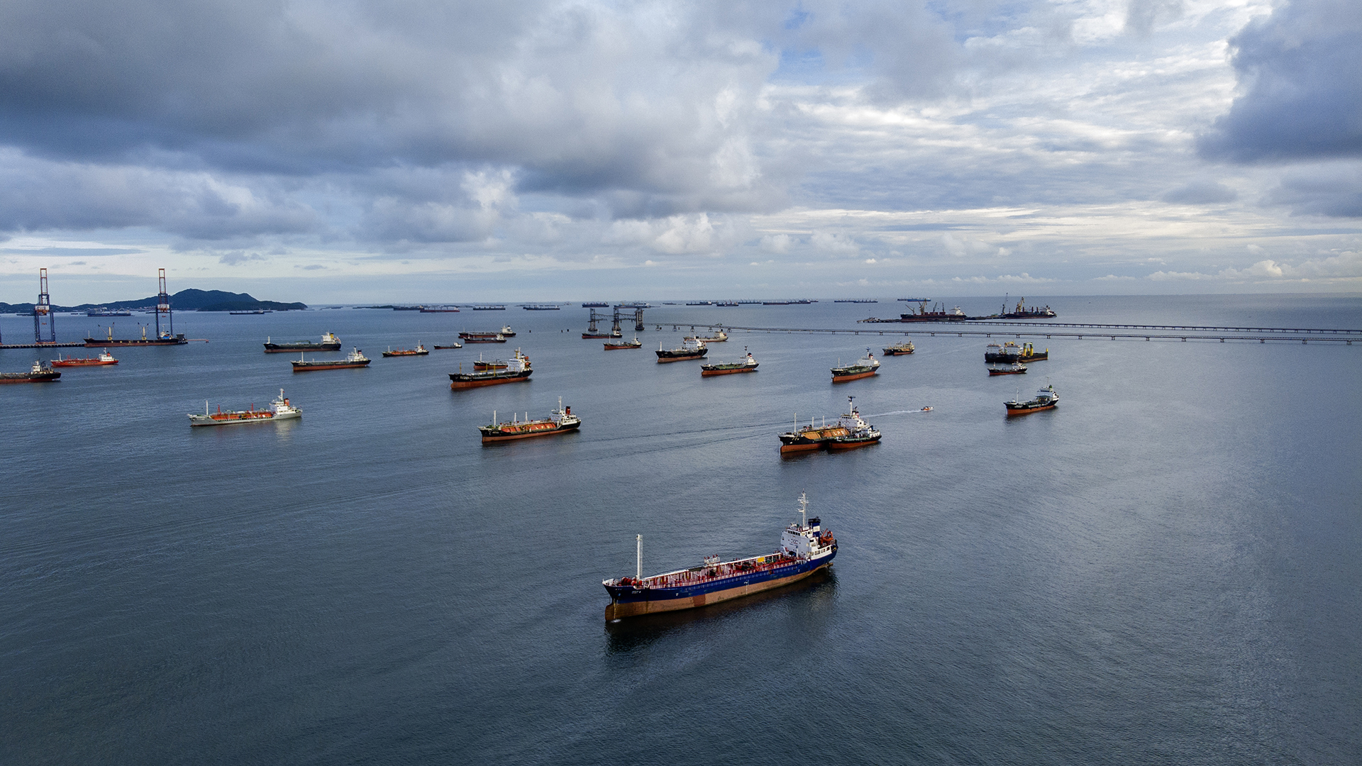 تداعيات الحرب على الاقتصاد العالمي