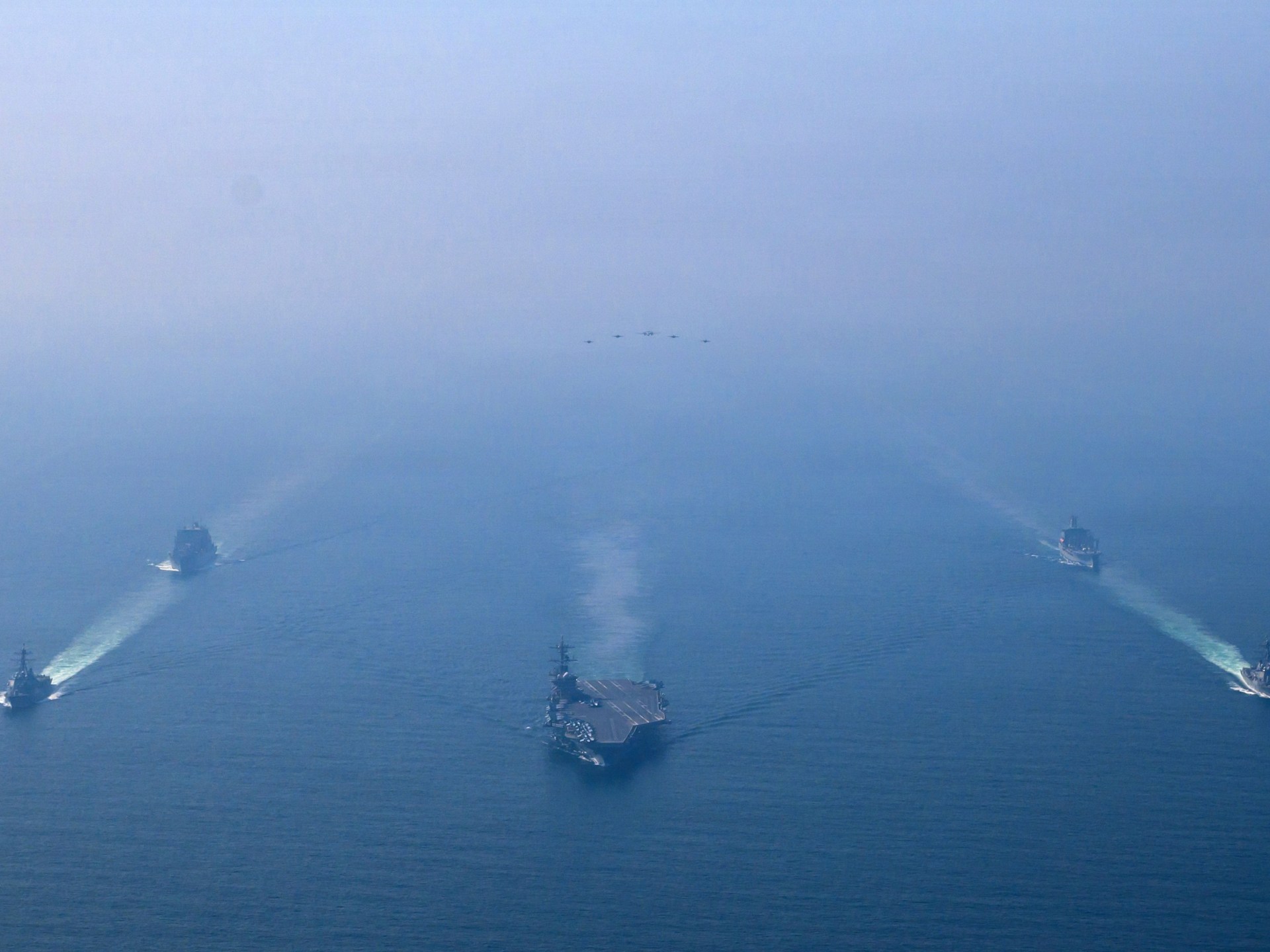 حصار مضيق هرمز