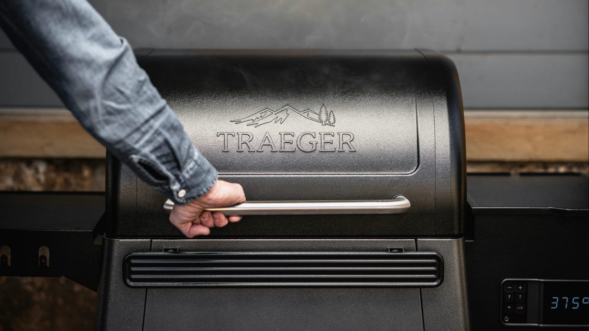 Traeger Westwood Series