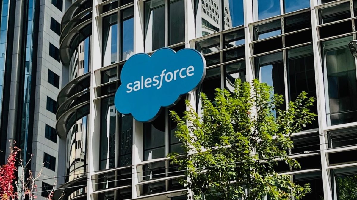 سيلز فورس (Salesforce)