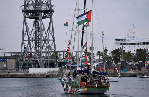 أسطول الحرية ينطلق من برشلونة نحو غزة: تحرك دولي لكسر الحصار وإيصال المساعدات