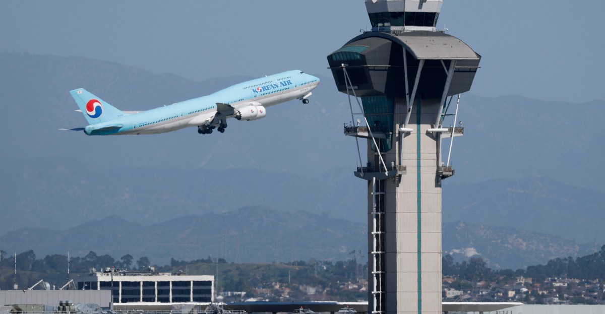 إدارة الطيران الفيدرالية الأمريكية تستعين بـ “الجيمرز” لسد العجز في مراقبي الحركة الجوية